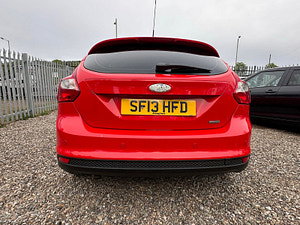 Ford Focus thumbnail