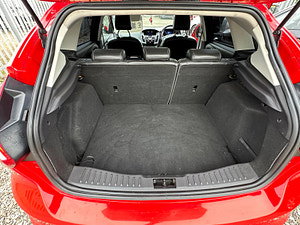 Ford Focus thumbnail
