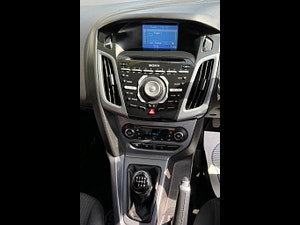 Ford Focus thumbnail