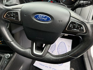 Ford Focus thumbnail
