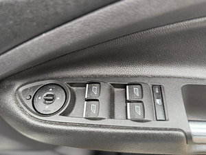 Ford Kuga thumbnail