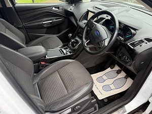 Ford Kuga thumbnail