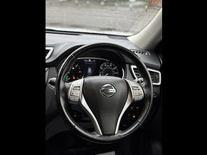 Nissan X-Trail thumbnail