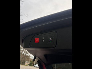 Peugeot 3008 thumbnail