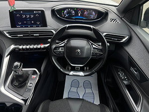 Peugeot 3008 thumbnail