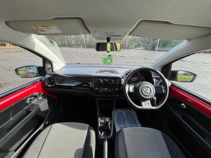 Volkswagen up! thumbnail