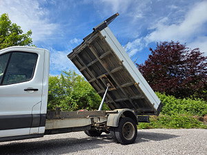 Ford Transit thumbnail