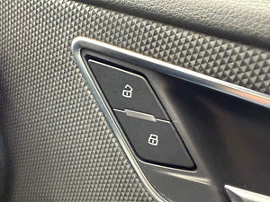 Audi Q2 automatic thumbnail