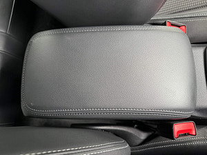 Audi Q2 automatic thumbnail