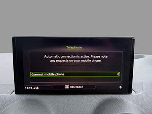 Audi Q2 automatic thumbnail