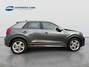 Audi Q2 automatic thumbnail