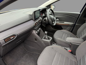 Dacia Sandero Stepway thumbnail