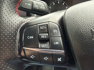 Ford Focus thumbnail