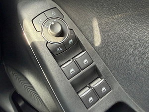 Ford Puma thumbnail