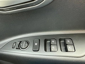 Kia Stonic thumbnail