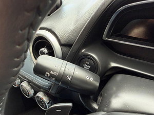 Mazda 2 thumbnail