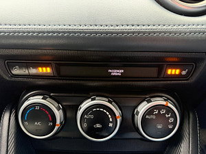 Mazda 2 thumbnail