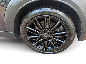 MINI Convertible thumbnail