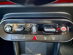 MINI Cooper thumbnail