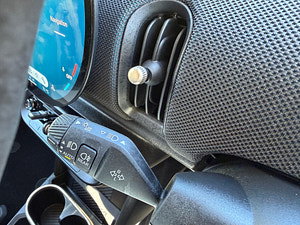 MINI Cooper thumbnail