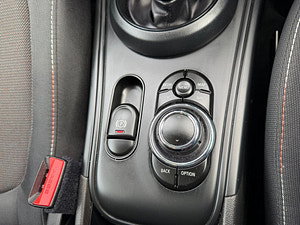 MINI Countryman thumbnail