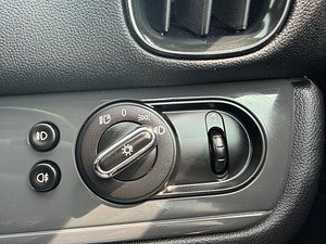 MINI Countryman thumbnail
