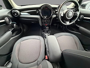 MINI Hatch thumbnail