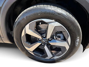 Nissan Qashqai thumbnail