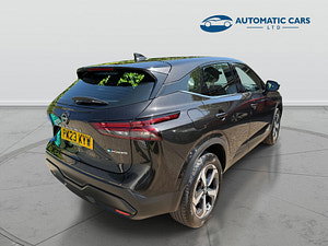 Nissan Qashqai thumbnail