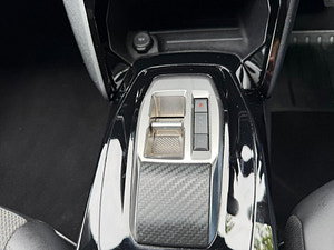 Peugeot 2008 thumbnail