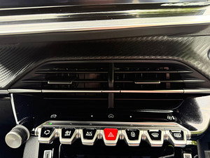 Peugeot 2008 thumbnail