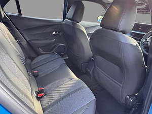 Peugeot 2008 thumbnail