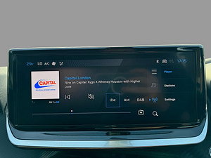 Peugeot 2008 thumbnail