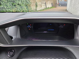 Peugeot 208 thumbnail