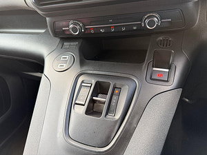 Peugeot Rifter thumbnail