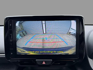 Toyota Yaris cross automatic thumbnail