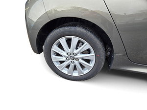 Toyota Yaris thumbnail