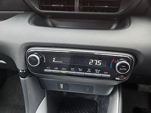 Toyota Yaris thumbnail