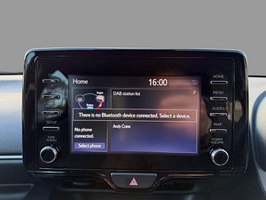Toyota Yaris thumbnail