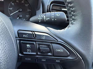 Toyota Yaris thumbnail