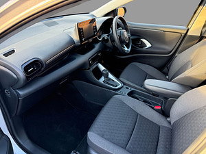 Toyota Yaris thumbnail