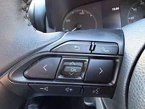 Toyota Yaris thumbnail