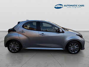 Toyota Yaris thumbnail