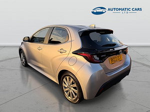 Toyota Yaris thumbnail