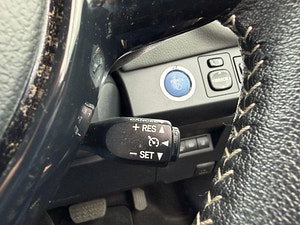 Toyota Yaris thumbnail