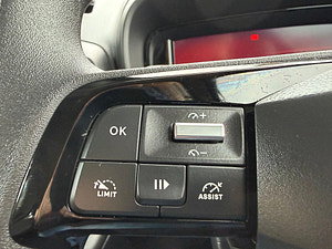 Vauxhall Combo Life thumbnail