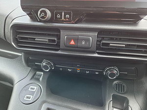 Vauxhall Combo Life thumbnail