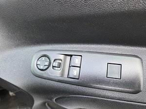 Vauxhall Combo Life thumbnail