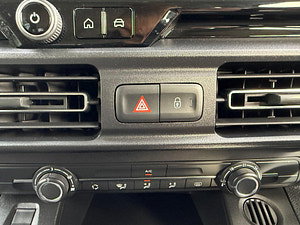 Vauxhall Combo Life thumbnail