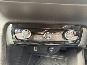 Vauxhall Corsa thumbnail